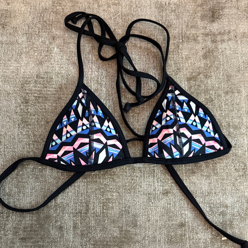 Geometric Print Bikini Top